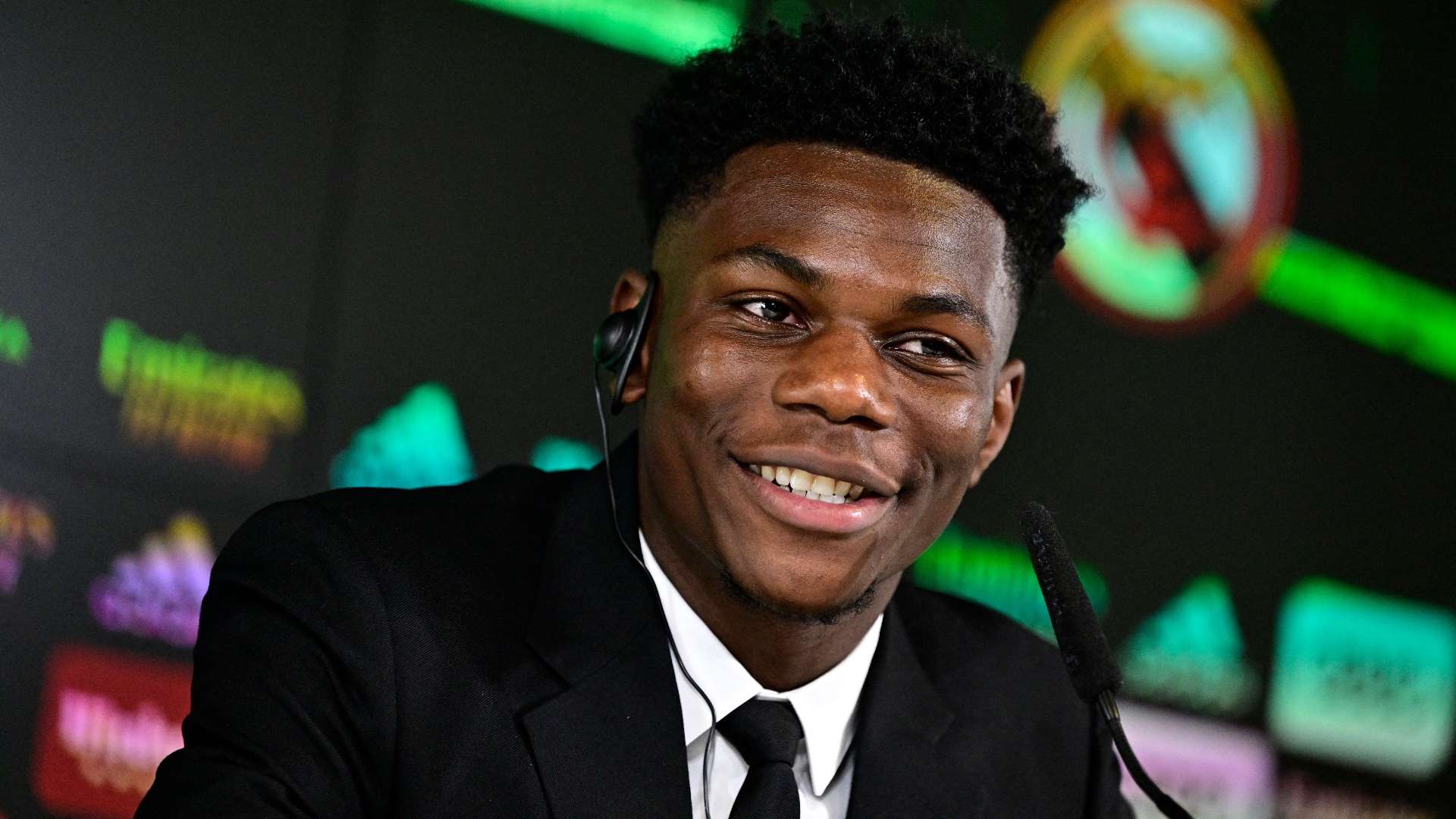 提供超過千 提供超過千